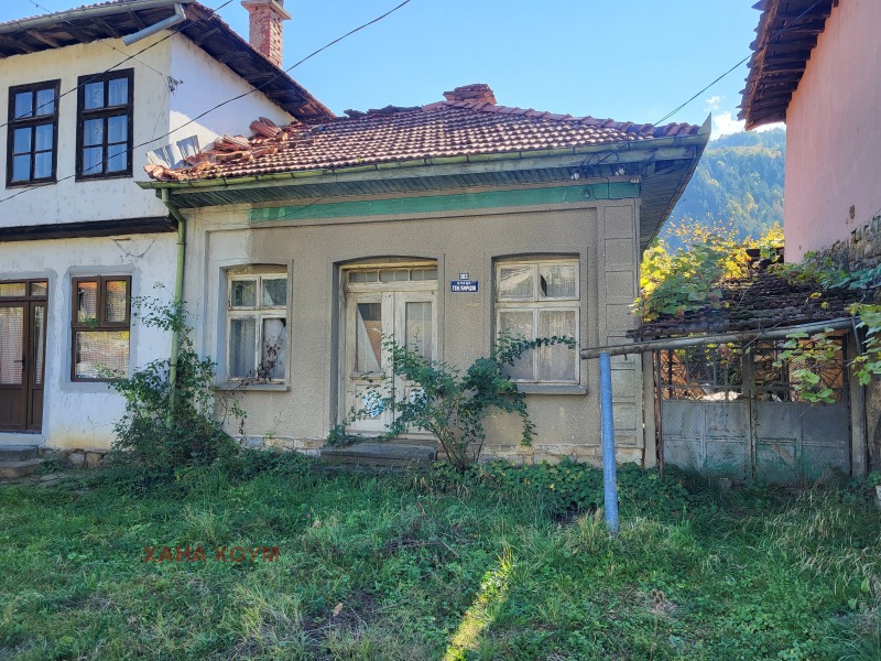 Продава  Къща област Ловеч , гр. Троян , 106 кв.м | 56513703