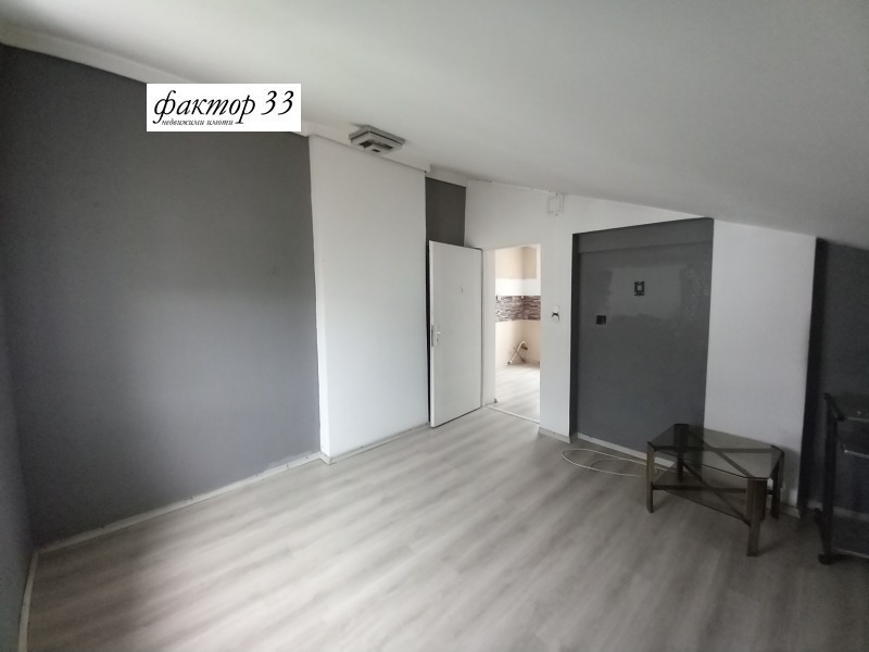 Продава КЪЩА, гр. София, с. Казичене, снимка 11 - Къщи - 52377532