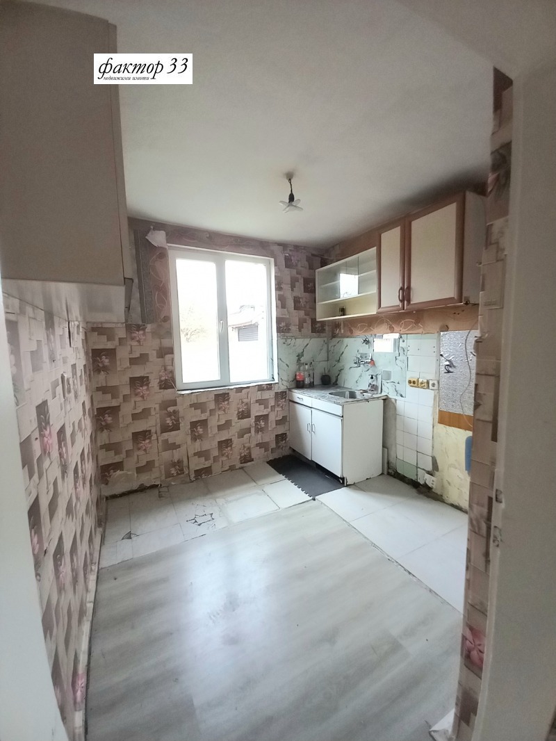 Продава КЪЩА, гр. София, с. Казичене, снимка 8 - Къщи - 52377532