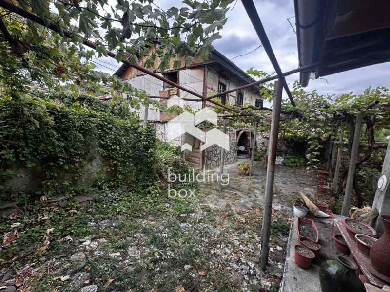 Продава КЪЩА, гр. Перущица, област Пловдив, снимка 2 - Къщи - 52907201