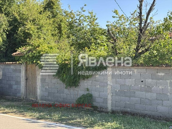 Продава КЪЩА, с. Кондолово, област Бургас, снимка 2 - Къщи - 55366202