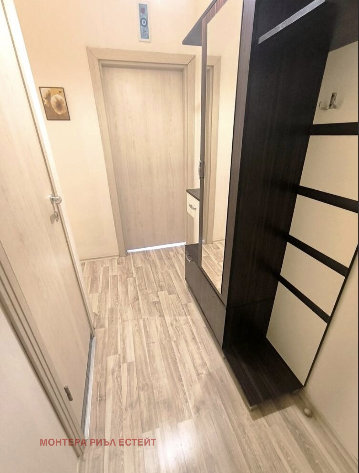 Продава 3-СТАЕН, гр. Варна, Окръжна болница-Генерали, снимка 10 - Апартаменти - 54266541