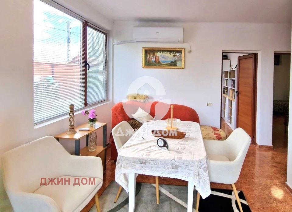 Продава КЪЩА, с. Гълъбец, област Бургас, снимка 3 - Къщи - 55892169