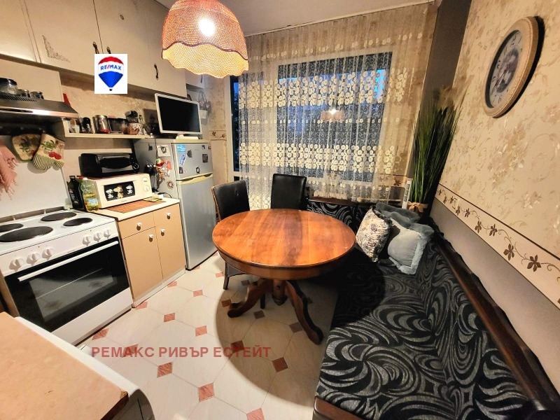 Продава 2-СТАЕН, гр. Русе, Алеи Възраждане, снимка 3 - Aпартаменти - 47714982