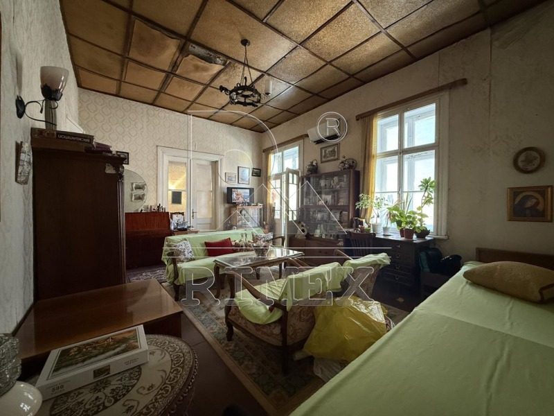 En venta  1 dormitorio Plovdiv , Tsentar , 50 metros cuadrados | 52951474 - imagen [4]