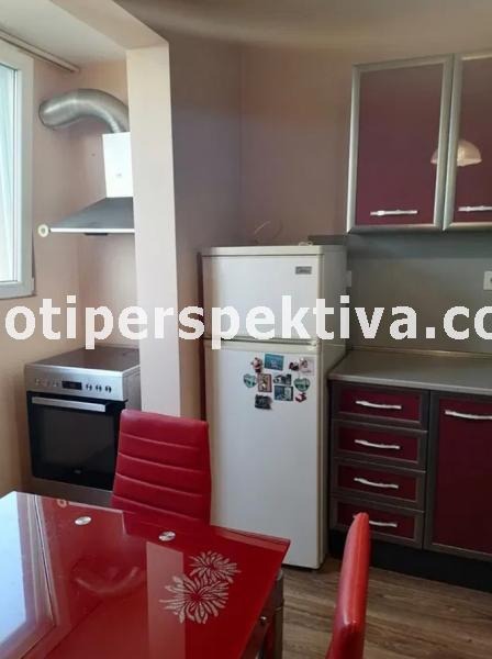 Продава 3-СТАЕН, гр. Пловдив, Изгрев, снимка 2 - Aпартаменти - 46906337