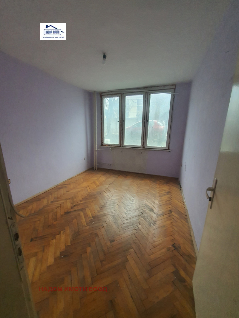 Продава 4-СТАЕН, гр. Велико Търново, Бузлуджа, снимка 4 - Апартаменти - 53463560