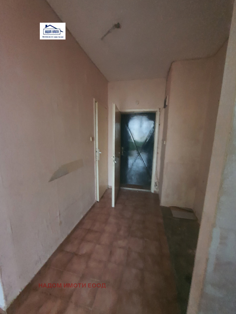 Продава 4-СТАЕН, гр. Велико Търново, Бузлуджа, снимка 5 - Апартаменти - 53463560