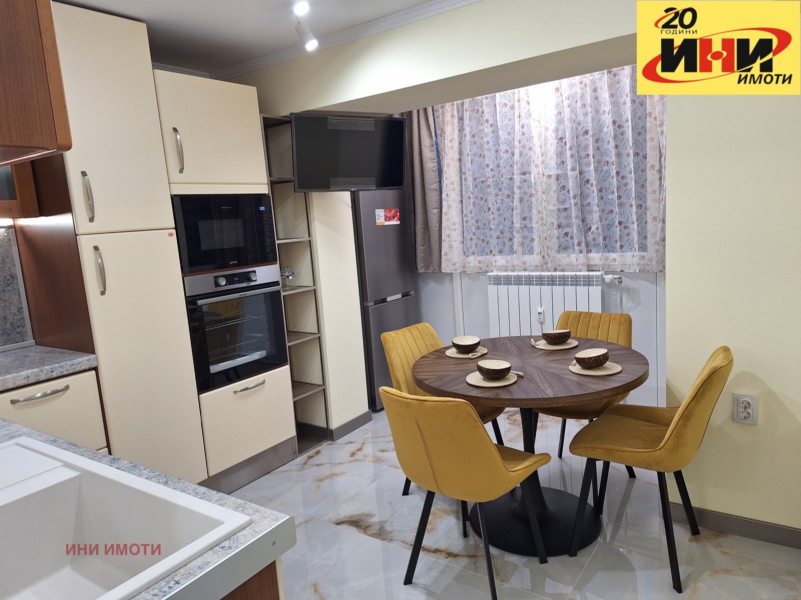 Продава 3-СТАЕН, гр. Русе, Възраждане, снимка 4 - Апартаменти - 55952561
