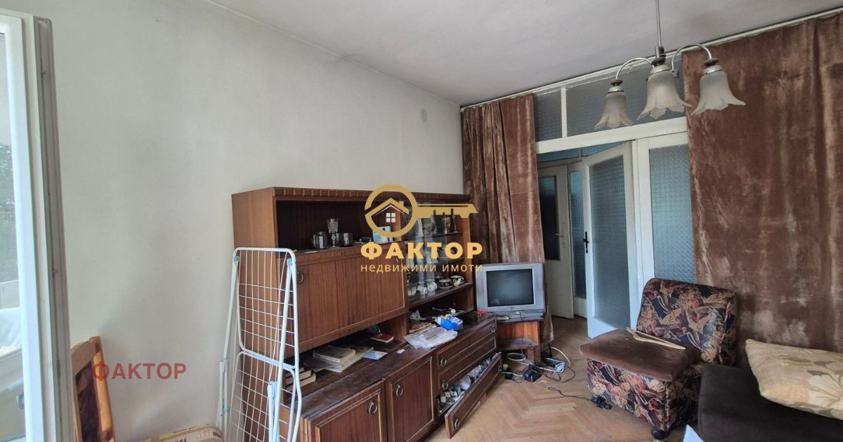 Продава 4-СТАЕН, гр. Пловдив, Център, снимка 2 - Апартаменти - 55011507