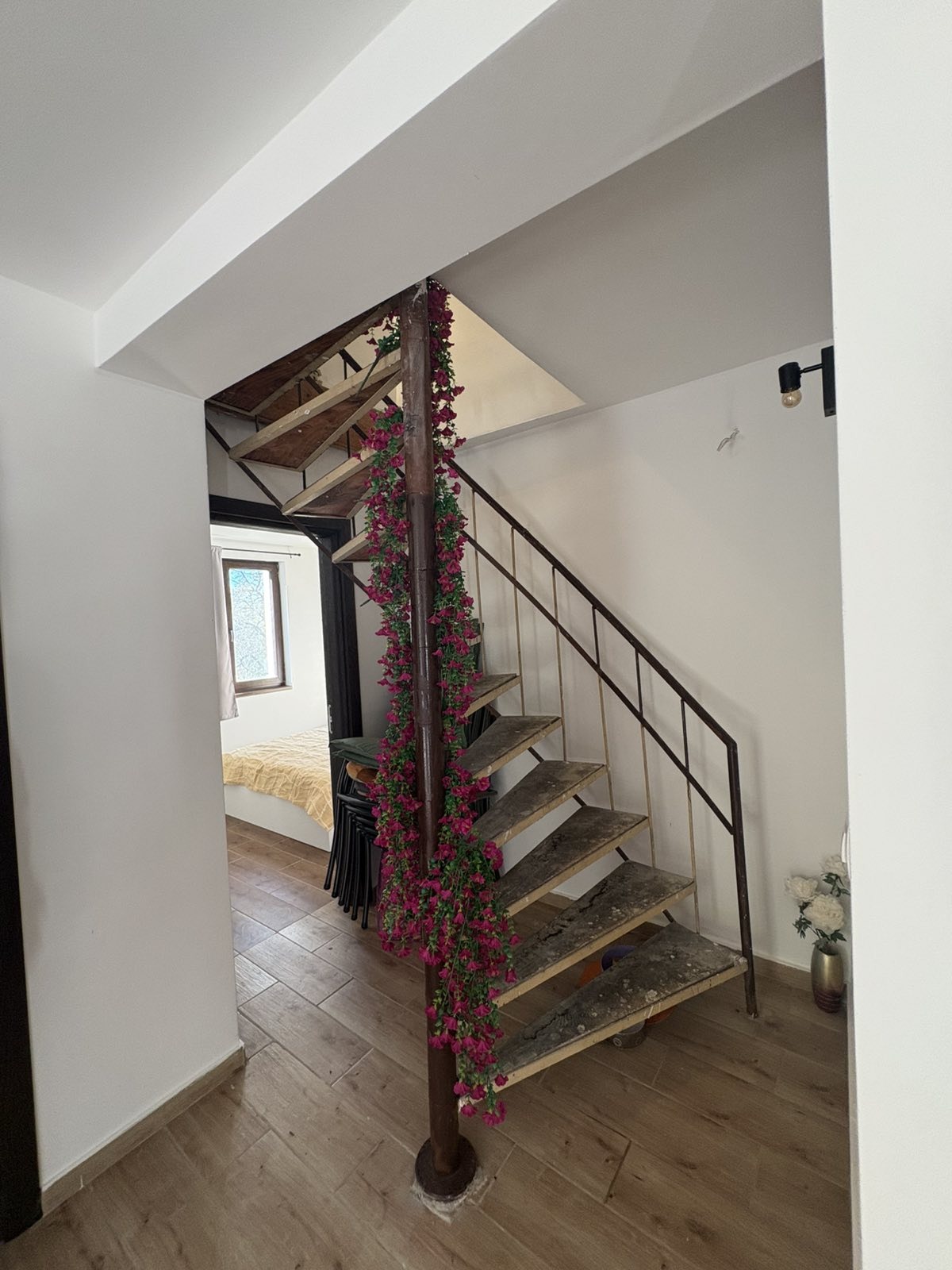Продава КЪЩА, с. Нови хан, област София област, снимка 9 - Къщи - 54462813