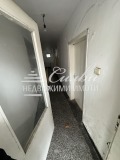 Продава ЕТАЖ ОТ КЪЩА, гр. Шумен, Дивизионна болница, снимка 15