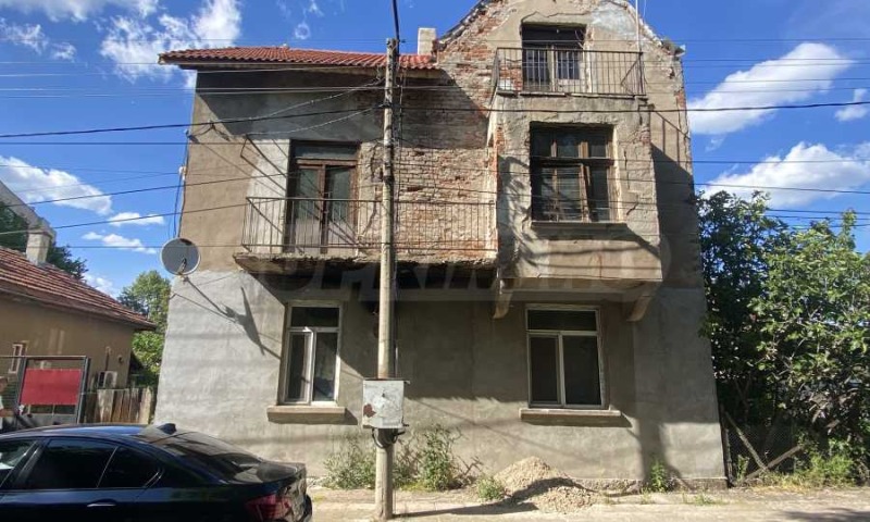 Продава ЕТАЖ ОТ КЪЩА в област Монтана, гр. Лом - 172 кв.м / 35 000 € » 68 454.05 лв., СУПРИММО ОФИСИ В СТРАНАТА