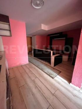 1 sypialnia Kolchozen pazar, Warna