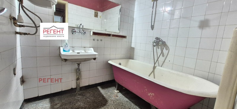Продава  3-стаен град Габрово , Младост , 80 кв.м | 69574383 - изображение [10]