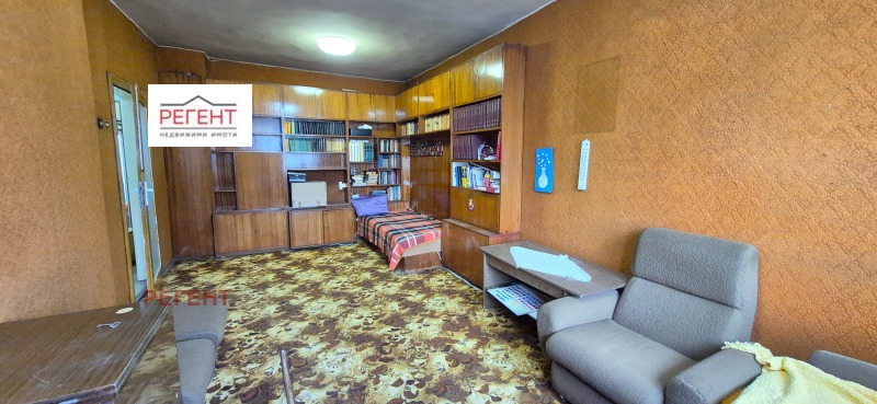 Продава  3-стаен град Габрово , Младост , 80 кв.м | 69574383 - изображение [2]