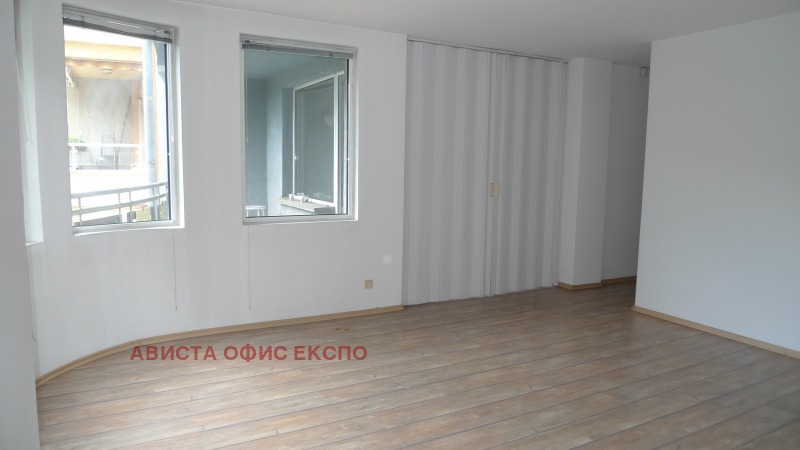 Продава 4-СТАЕН, гр. София, Лозенец, снимка 3 - Aпартаменти - 48012806