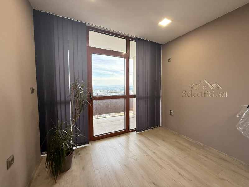 Na prodej  3 ložnice Veliko Tarnovo , Akacija , 160 m2 | 17985043 - obraz [13]