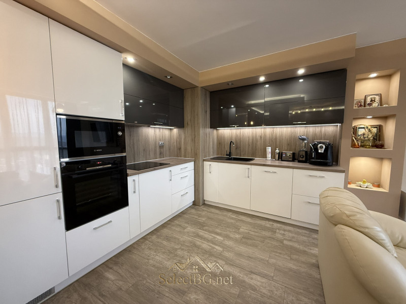 Na prodej  3 ložnice Veliko Tarnovo , Akacija , 160 m2 | 17985043 - obraz [6]
