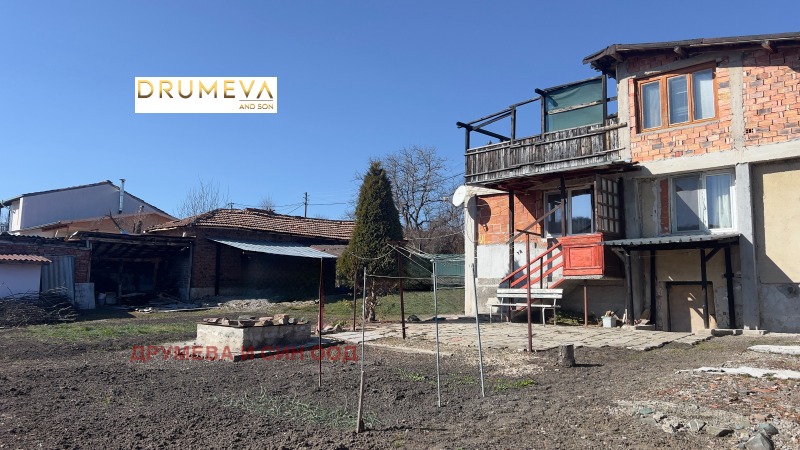 Продава КЪЩА, с. Хераково, област София област, снимка 2 - Къщи - 49083213