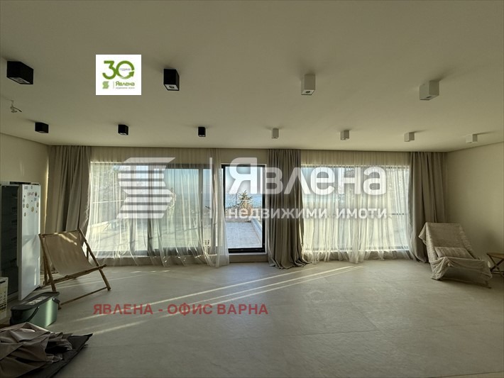 Продава КЪЩА, гр. Варна, м-т Долна Трака, снимка 7 - Къщи - 49172027