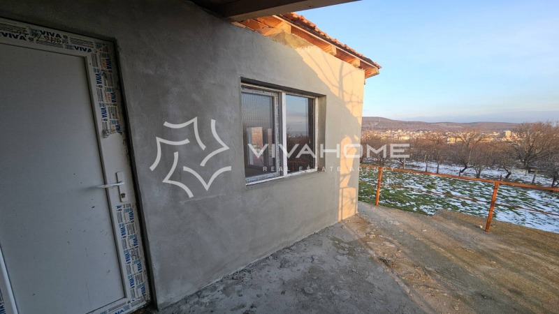 Продава КЪЩА, гр. Аксаково, област Варна, снимка 10 - Къщи - 53353894