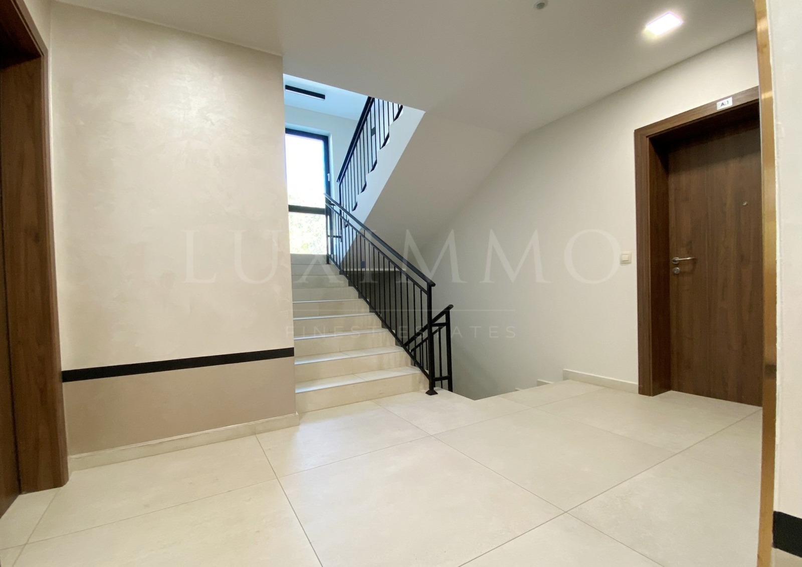 Продава МНОГОСТАЕН, гр. Пловдив, Христо Смирненски, снимка 5 - Апартаменти - 55814966