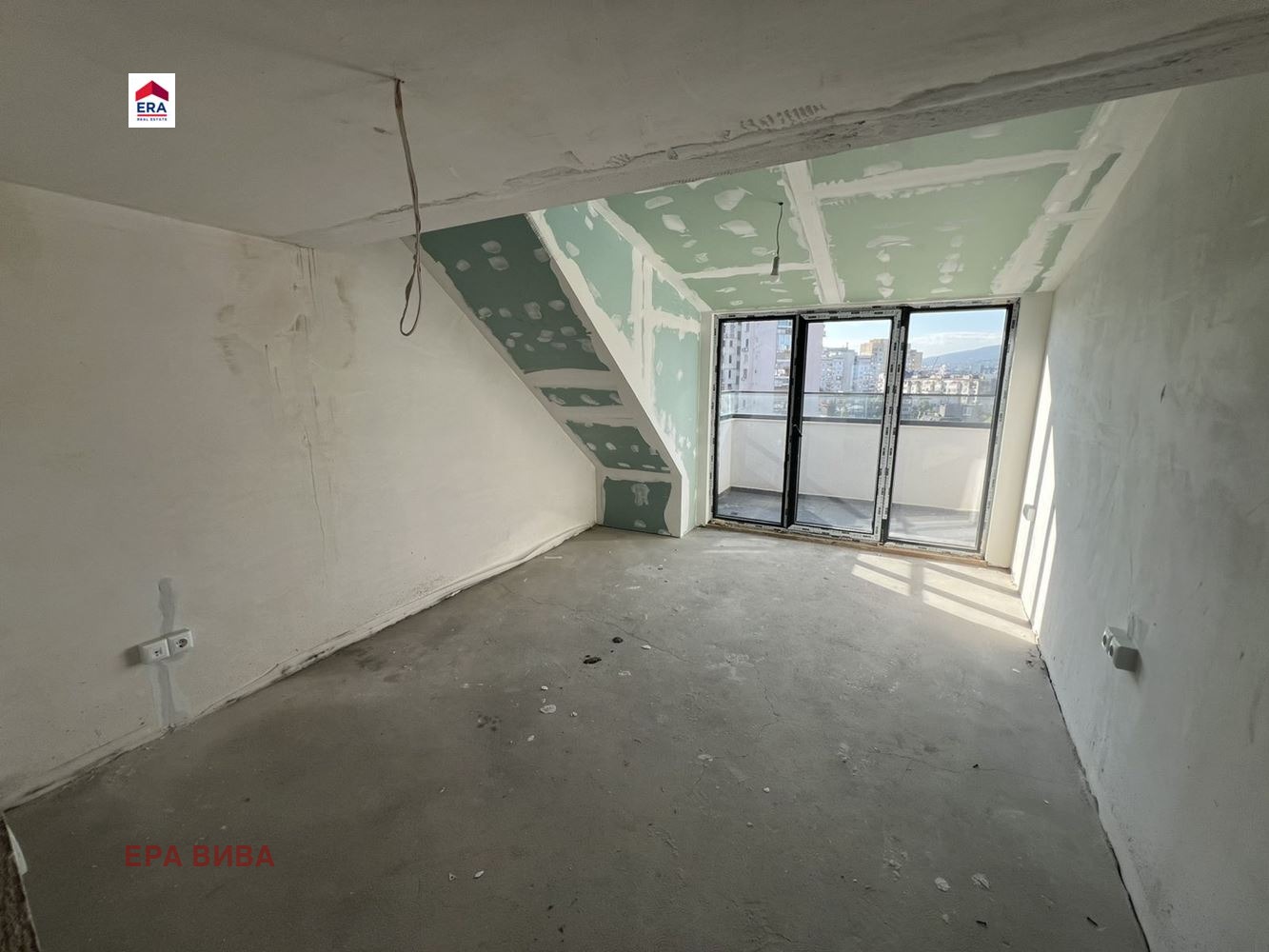 Продава МЕЗОНЕТ, гр. София, Бъкстон, снимка 6 - Апартаменти - 55231107