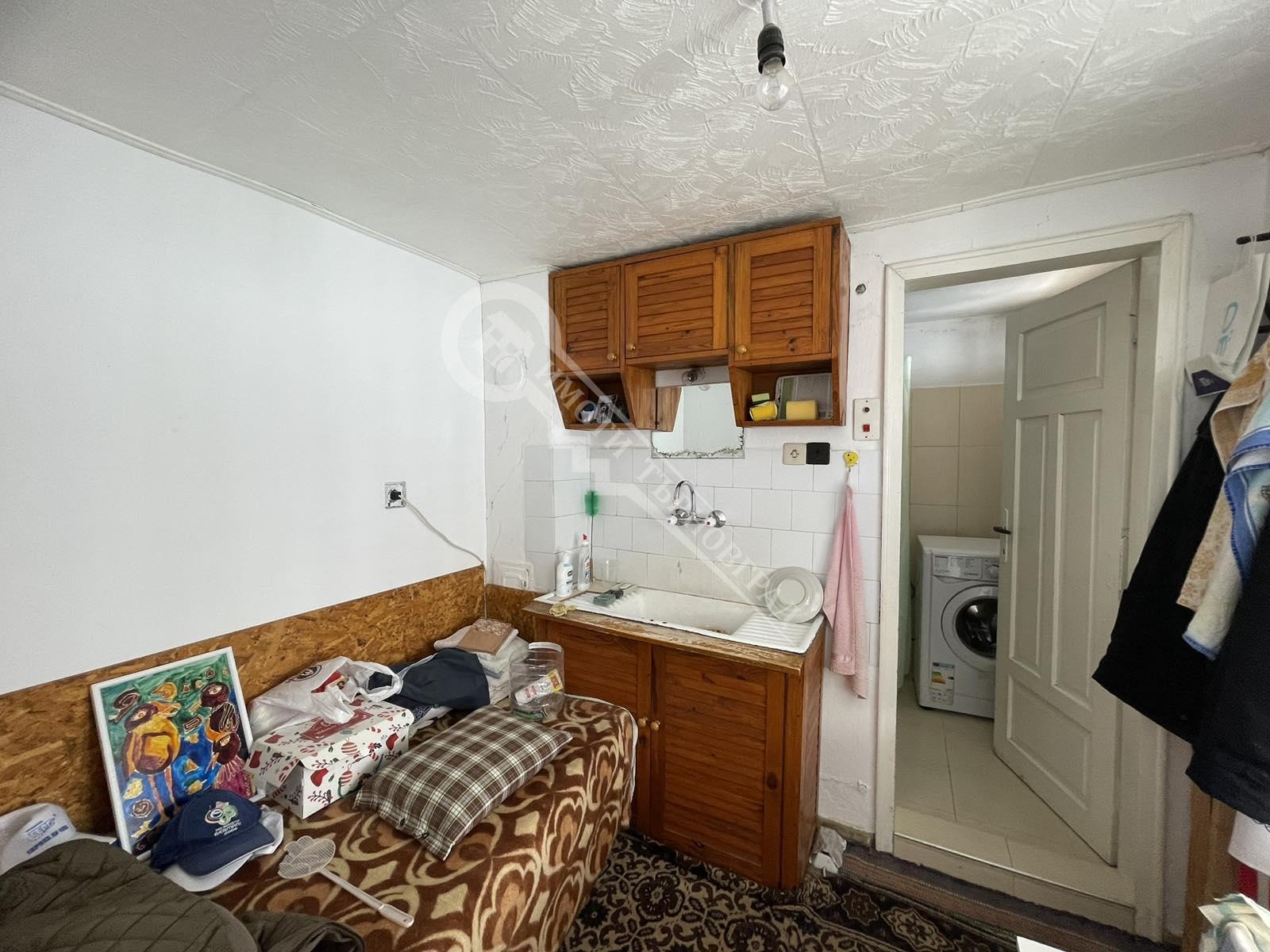 Продава КЪЩА, с. Дъскот, област Велико Търново, снимка 8 - Къщи - 53943534