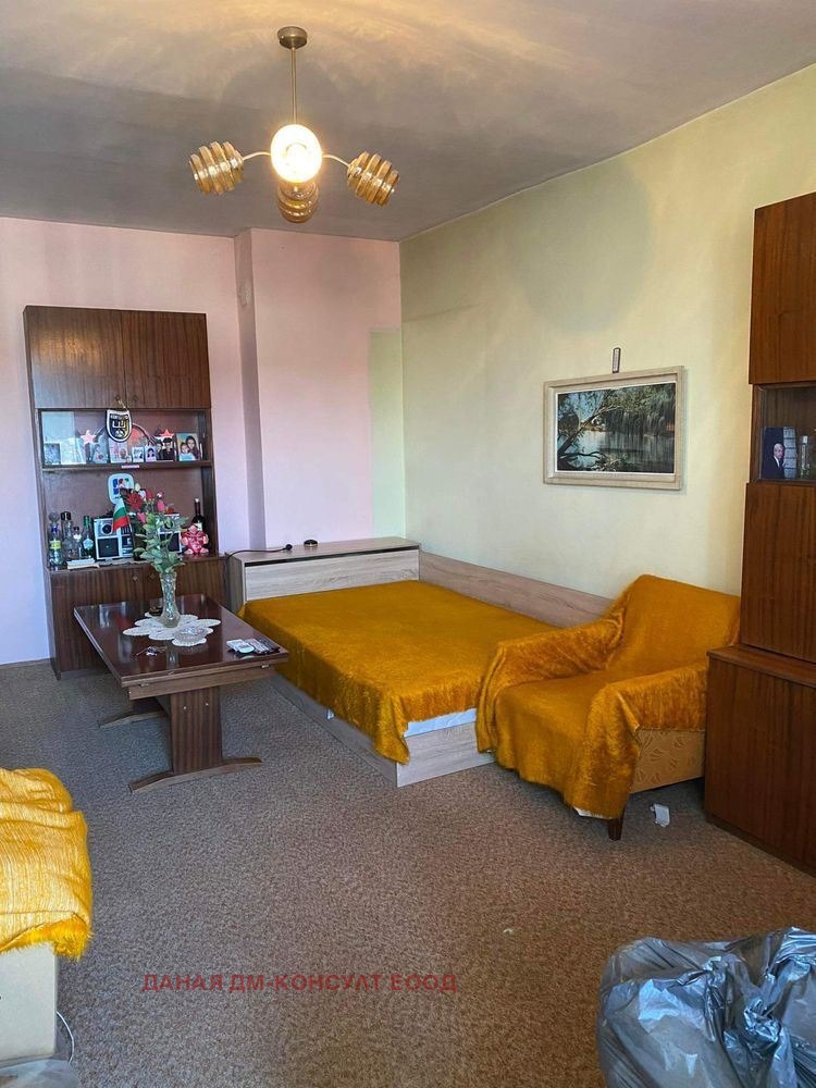 Till salu  1 sovrum Sjumen , Bojan Balgaranov 1 , 65 kvm | 37588382