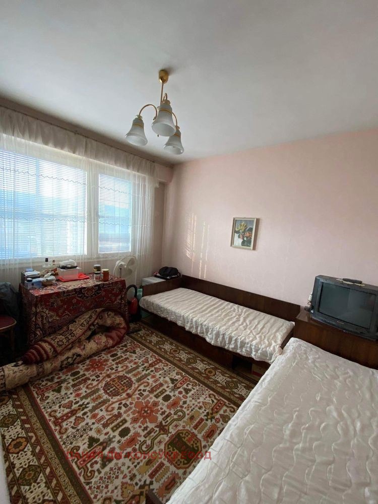 Till salu  1 sovrum Sjumen , Bojan Balgaranov 1 , 65 kvm | 37588382 - bild [4]