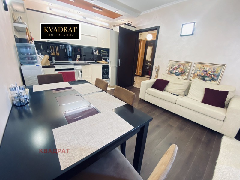 Продава  3-стаен, град Варна, к.к. Златни пясъци •  180 000 EUR • ID 13370576 — holmes.bg - [1] 