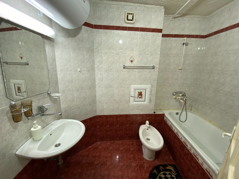 Продава 3-СТАЕН, гр. София, Банишора, снимка 9 - Апартаменти - 53186751