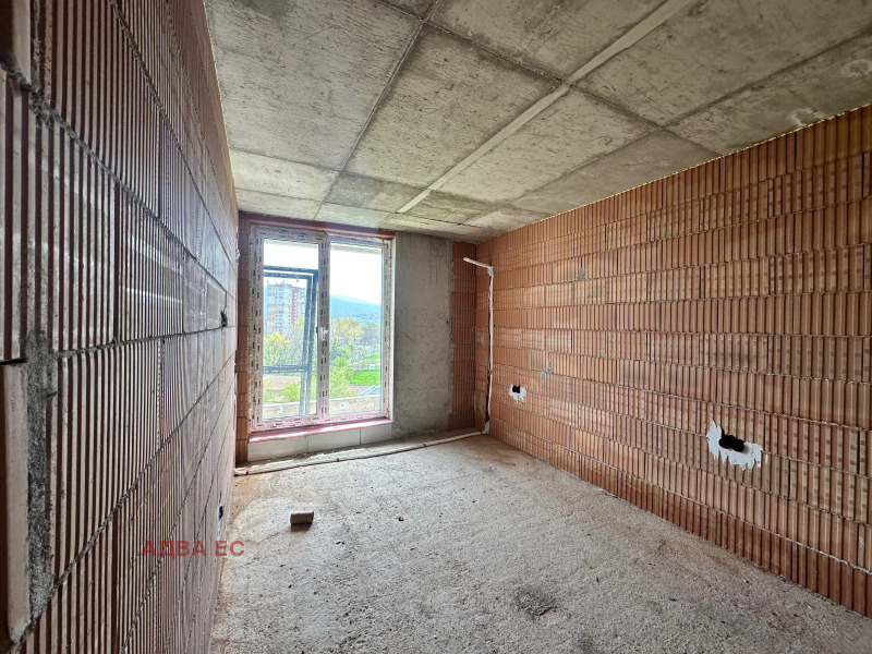 Na prodej  3 ložnice Sofia , Ljulin 5 , 135 m2 | 46126049 - obraz [15]
