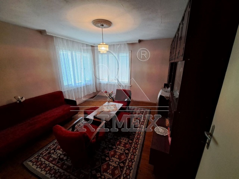 À venda  Casa região Plovdiv , Kadievo , 178 m² | 27279145 - imagem [3]