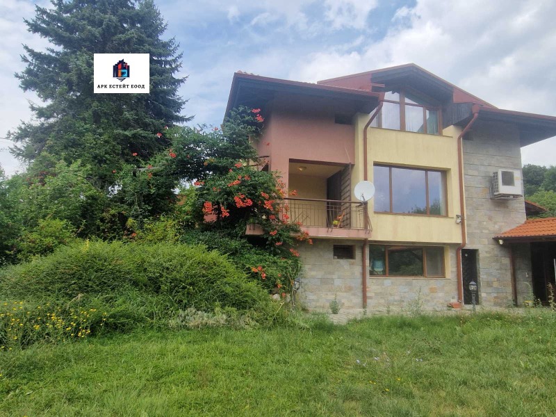 Te koop  Huis regio Pernik , Ljulin , 258 m² | 27021034