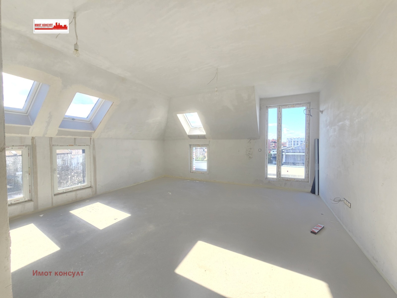 Продава 3-СТАЕН, гр. Пловдив, Остромила, снимка 5 - Апартаменти - 53621111