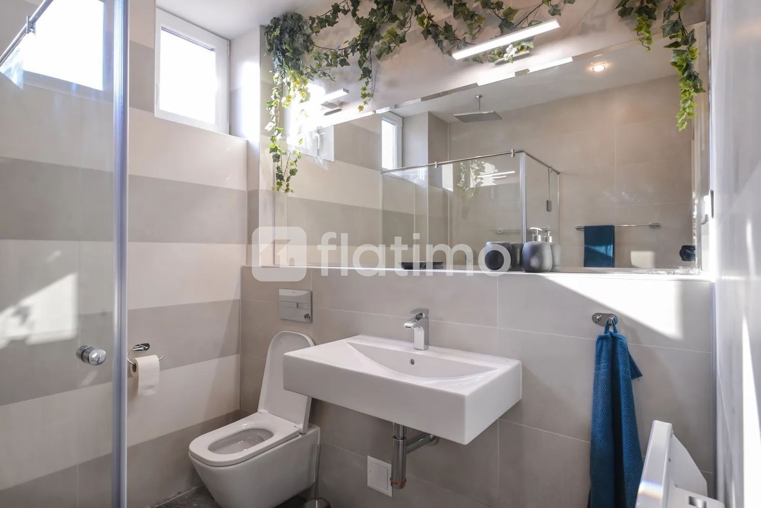 Продава МНОГОСТАЕН, гр. София, Център, снимка 15 - Апартаменти - 56483369