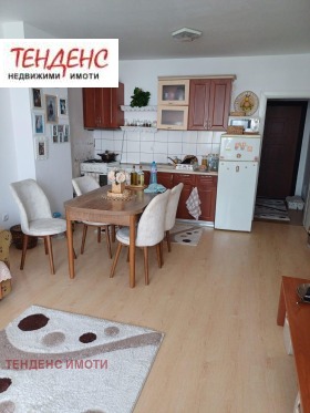 1 dormitorio Vazrozhdentsi, Kardzhali 1