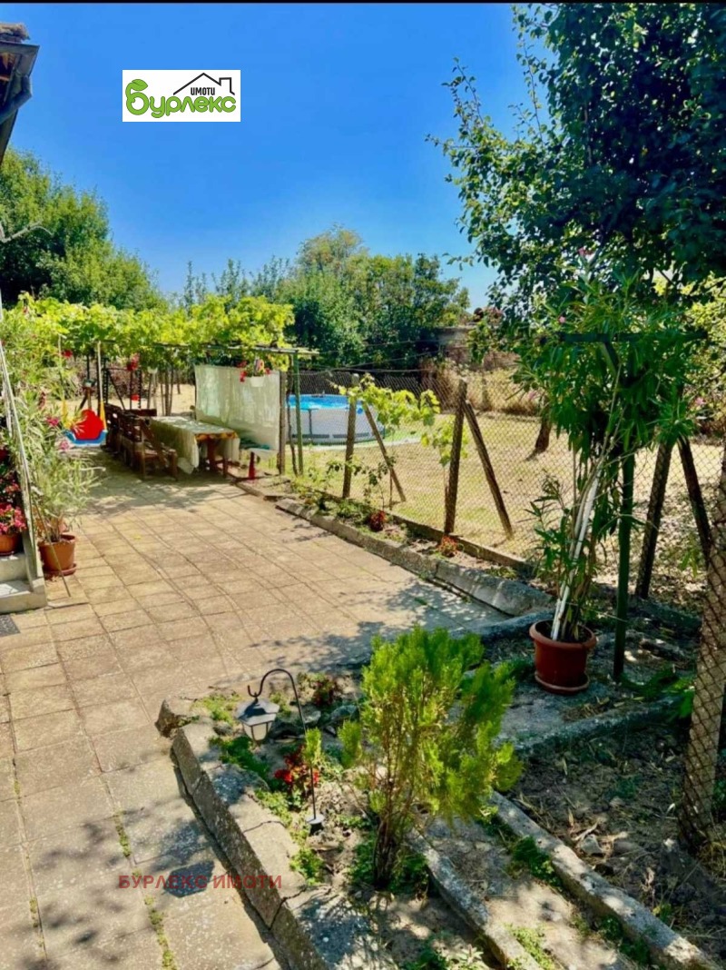 Продава КЪЩА, с. Бенковски, област Варна, снимка 3 - Къщи - 52208688