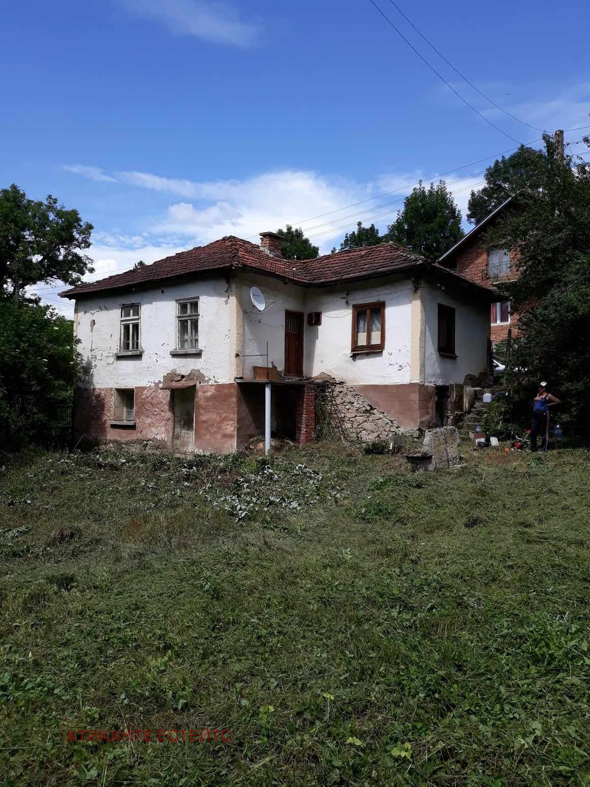 Продава КЪЩА, с. Мала Раковица, област София област