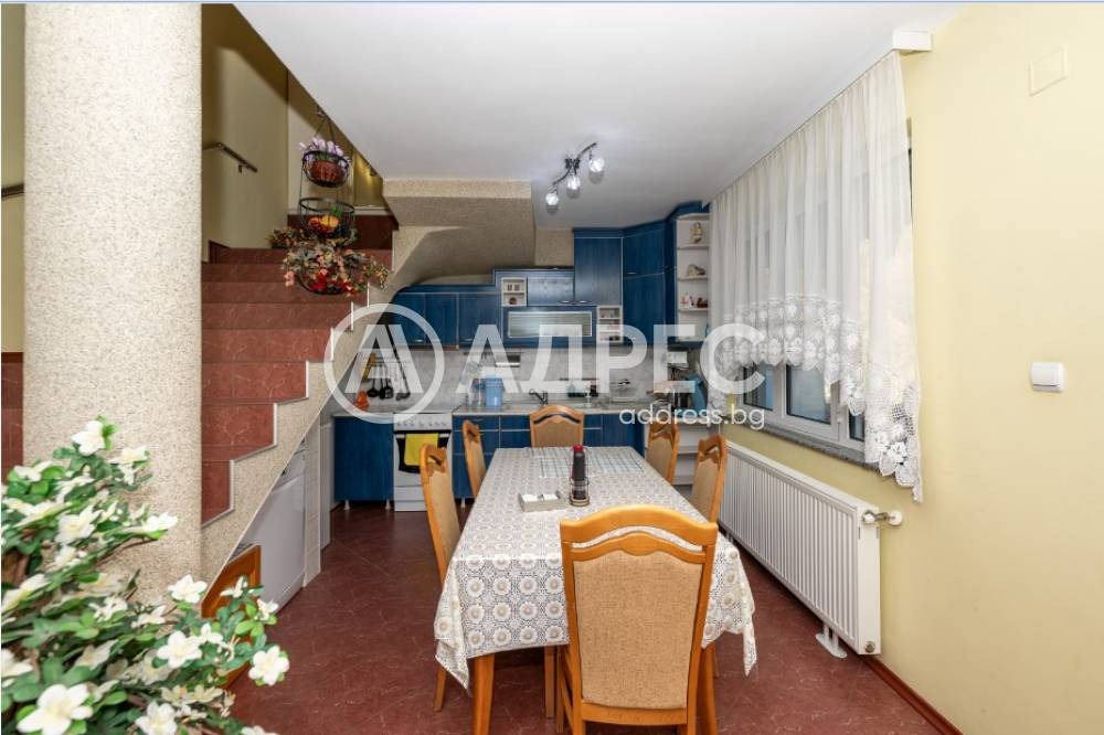 Продава КЪЩА, с. Бачково, област Пловдив, снимка 3 - Къщи - 52330018