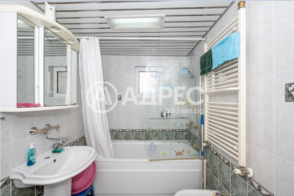 Продава КЪЩА, с. Бачково, област Пловдив, снимка 11 - Къщи - 52330018