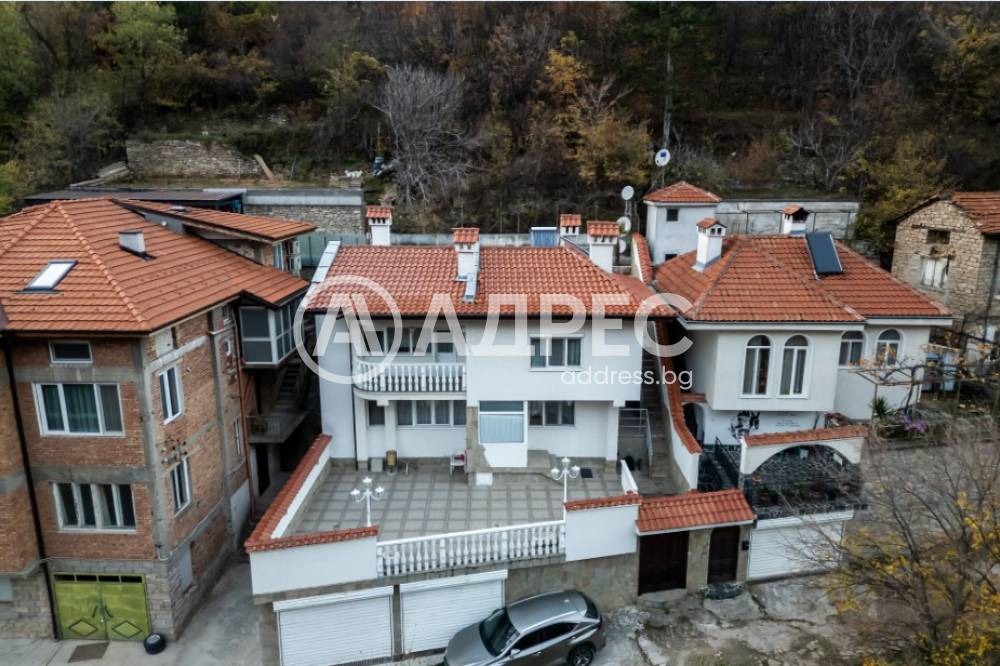 Продава КЪЩА, с. Бачково, област Пловдив, снимка 13 - Къщи - 52330018