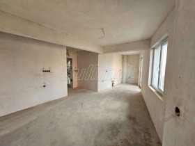 Продава 2-стаен град Варна Погреби - [1] 