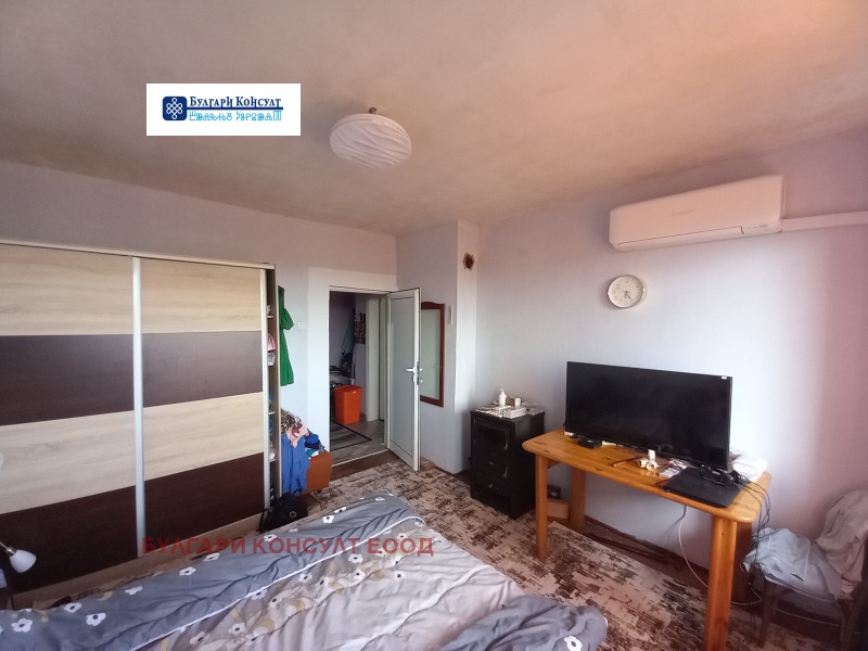 Продава  3-стаен област Кюстендил , гр. Бобов дол , 73 кв.м | 34903839 - изображение [5]