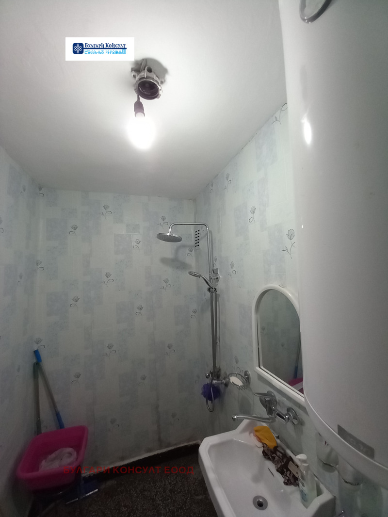 Продава  3-стаен област Кюстендил , гр. Бобов дол , 73 кв.м | 34903839 - изображение [14]