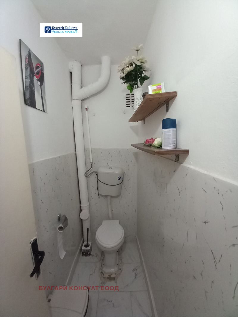Продава  3-стаен област Кюстендил , гр. Бобов дол , 73 кв.м | 34903839 - изображение [15]