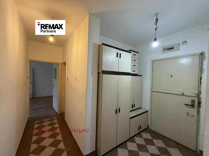 Продава 3-СТАЕН, гр. Варна, Лятно кино Тракия, снимка 8 - Апартаменти - 53014611