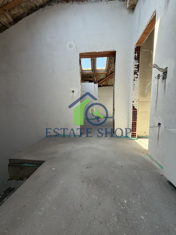 Продава КЪЩА, гр. Пловдив, Остромила, снимка 8 - Къщи - 55949007